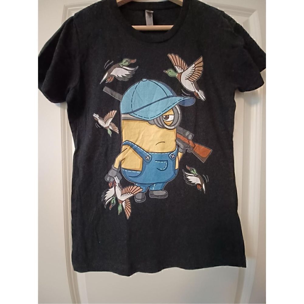 Minion Women's T-shirt size Medium